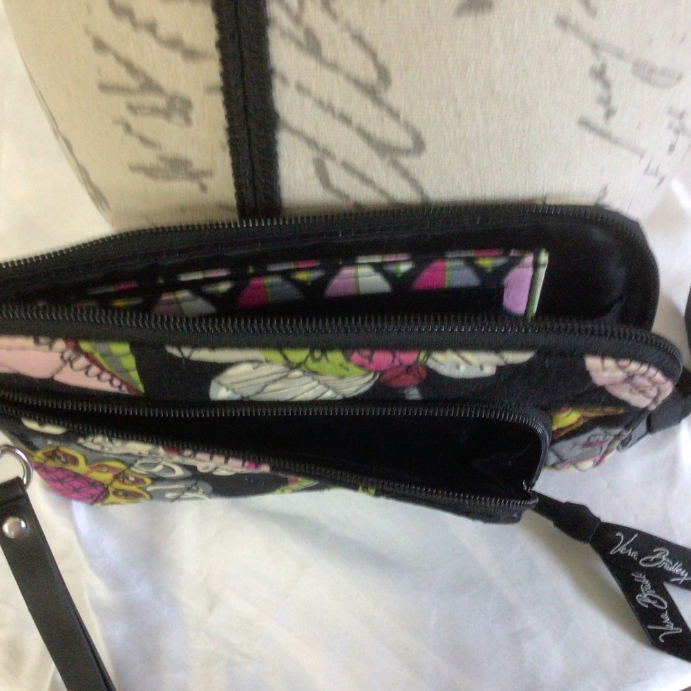 💐2/$25💐 Vera Bradley Zip Zip Wristlet Wallet Moon Blooms Print - Picture 3 of 5
